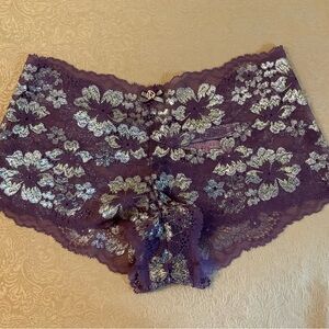 Victoria's Secret Body By Victoria All Over Lace Shortie Panty Purple Xtra Smal…